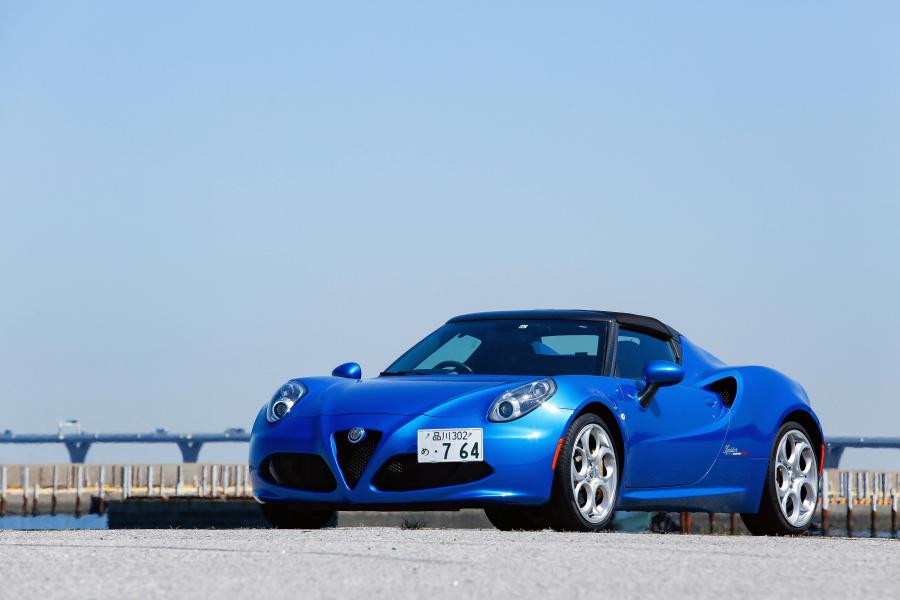  Alfa Romeo 4C Spider Italia (960) 2019 года  (JP) (фото 7 из 10)